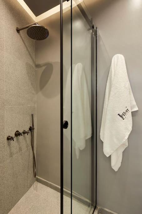 Lerion Luxury Apartment Akrotírion